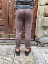 Carica l&#39;immagine nel visualizzatore di Gallery, Pantalone coordinato Paris di 3.9

