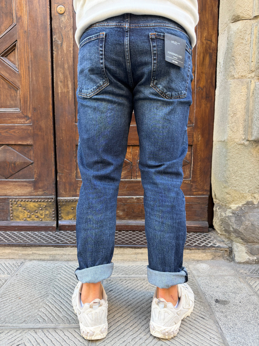 Jeans Steve di Hamaki-Ho