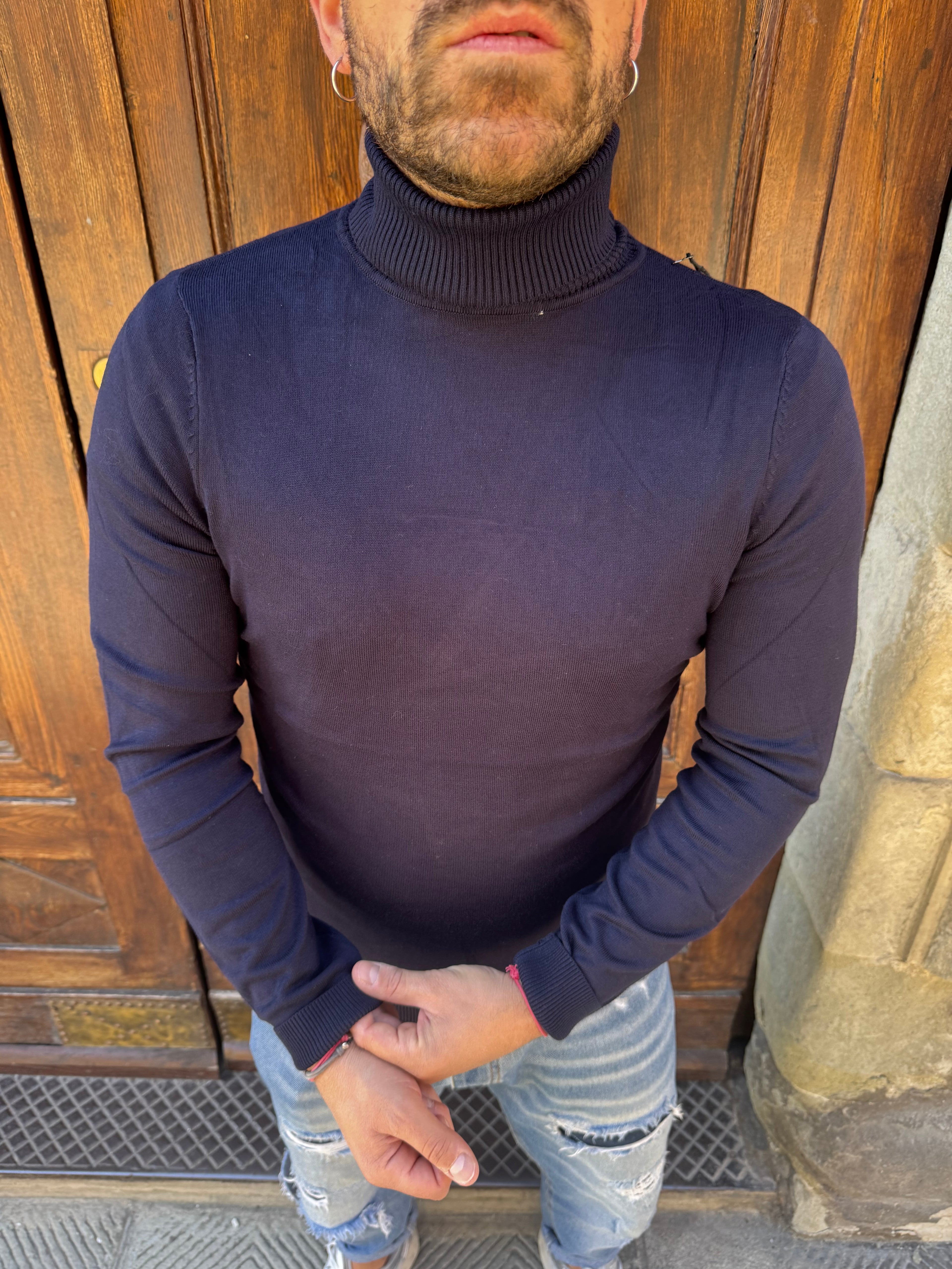 Maglioncino Dolcevita di Telamira blu