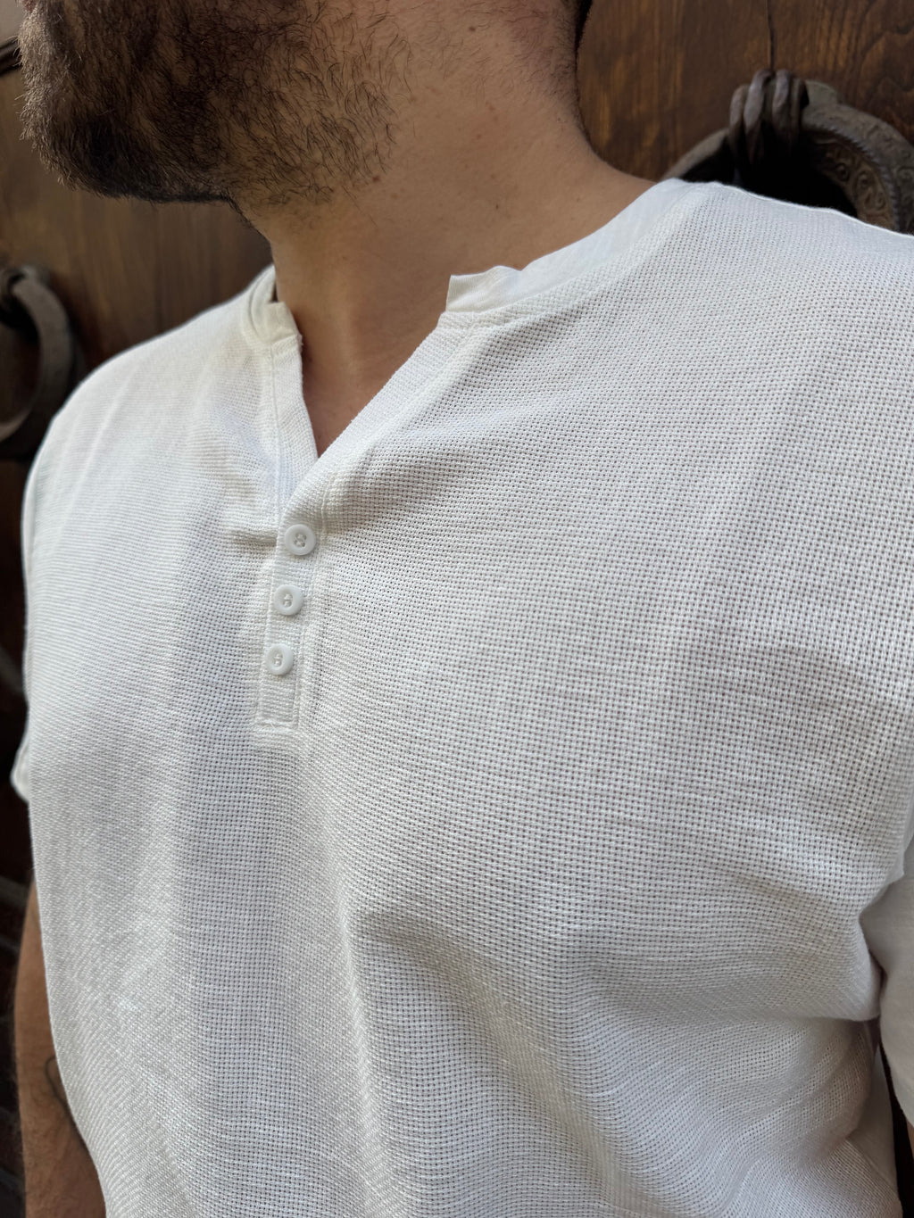 T-Shirt serafino di Tréz Bianca