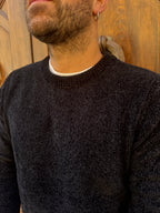 Maglione in ciniglia di Telamira nero