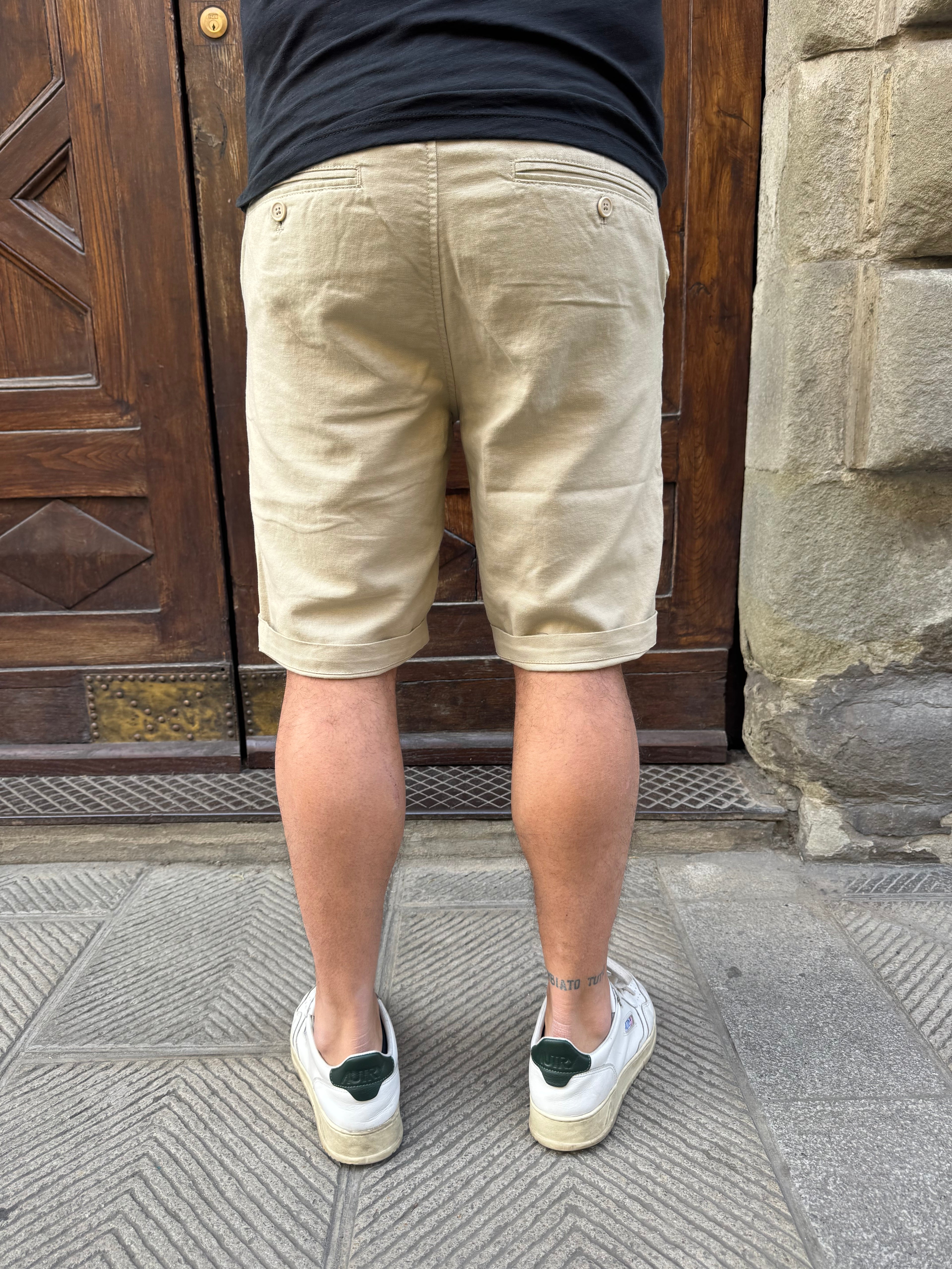 Bermuda Tiffosi in misto lino beige