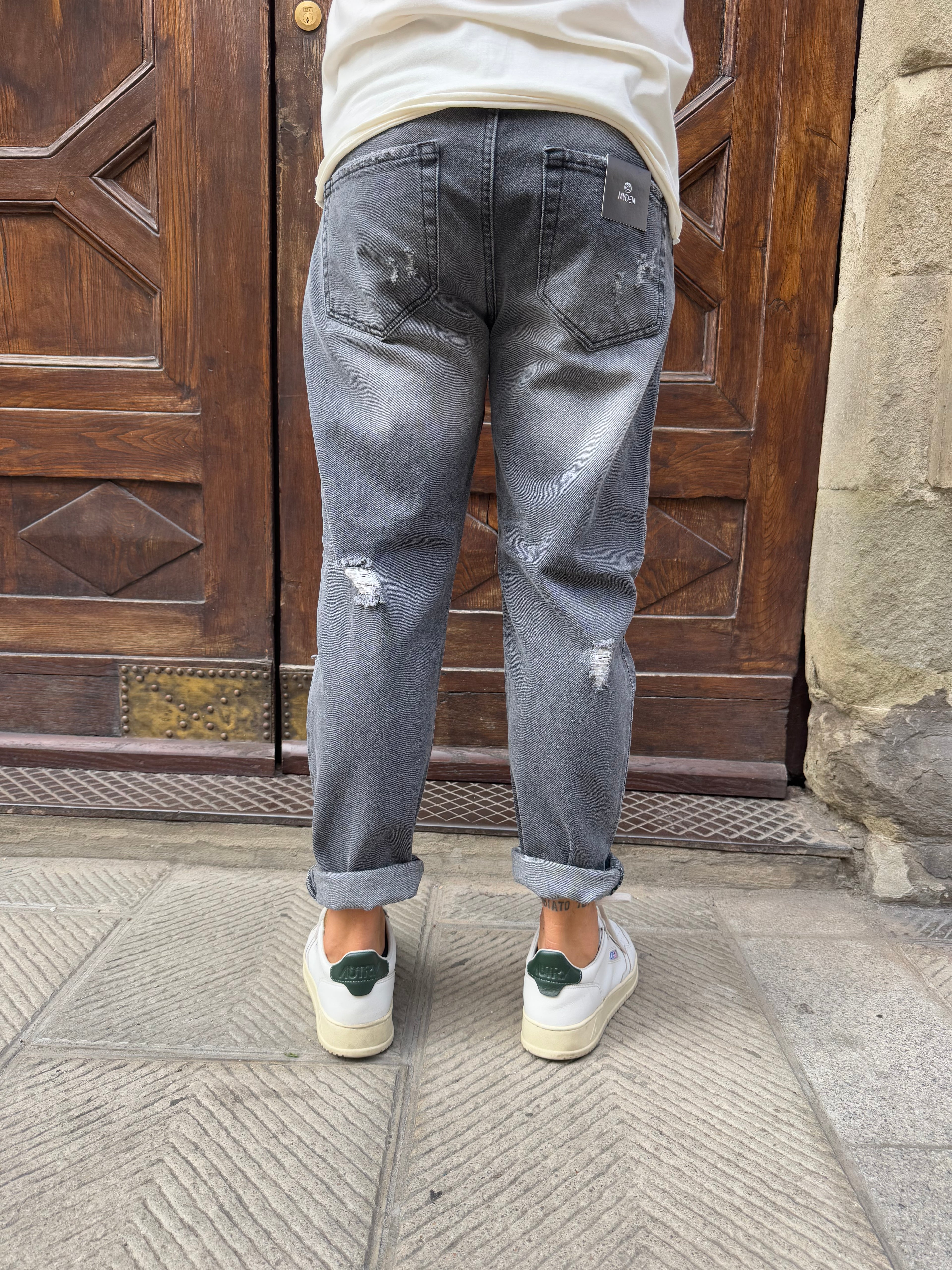 Jeans Carlos di Myden