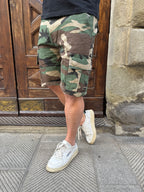 Bermuda cargo camouflage di Telamira