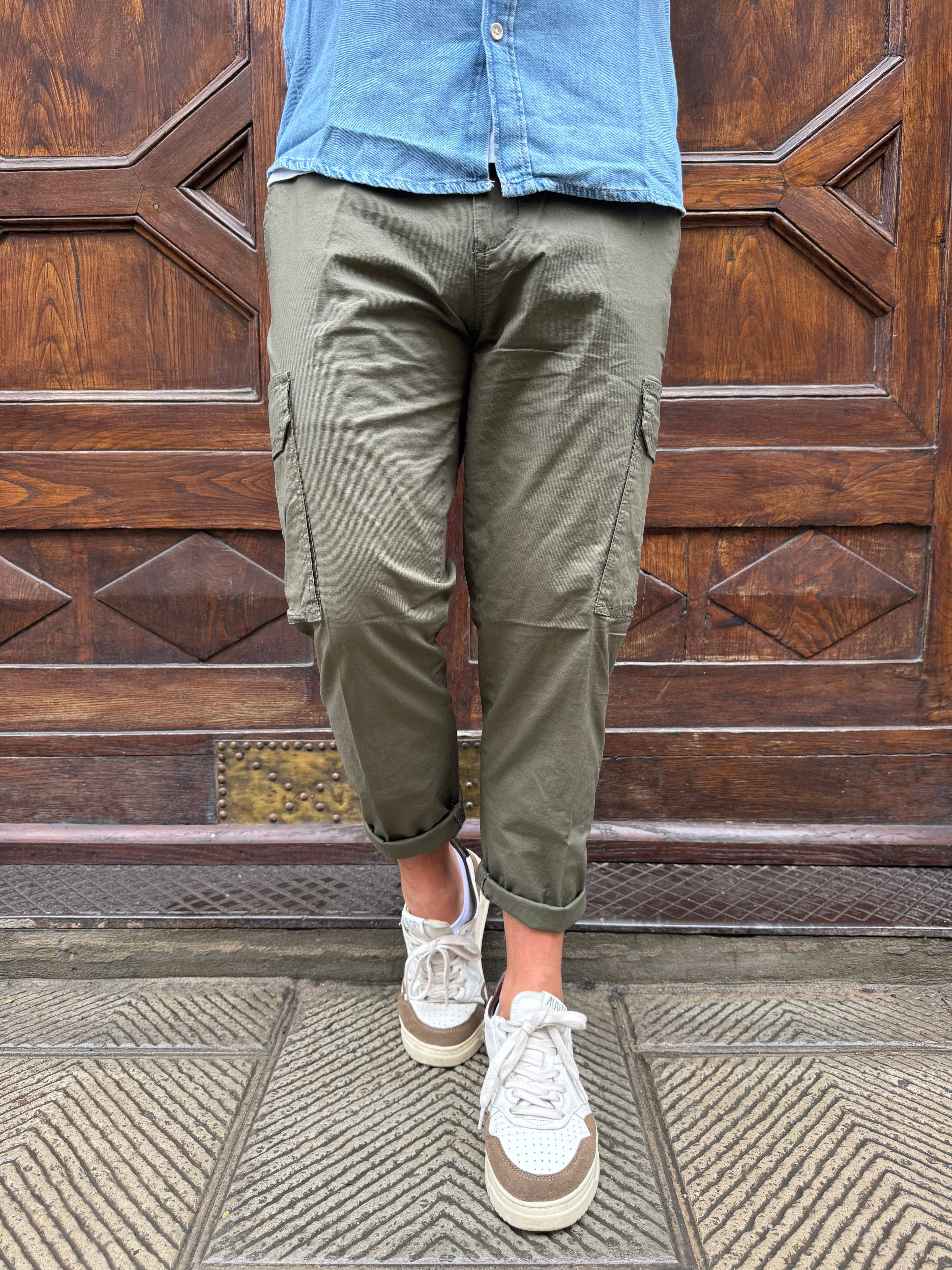 Pantalone Cargo di Telamira verde militare