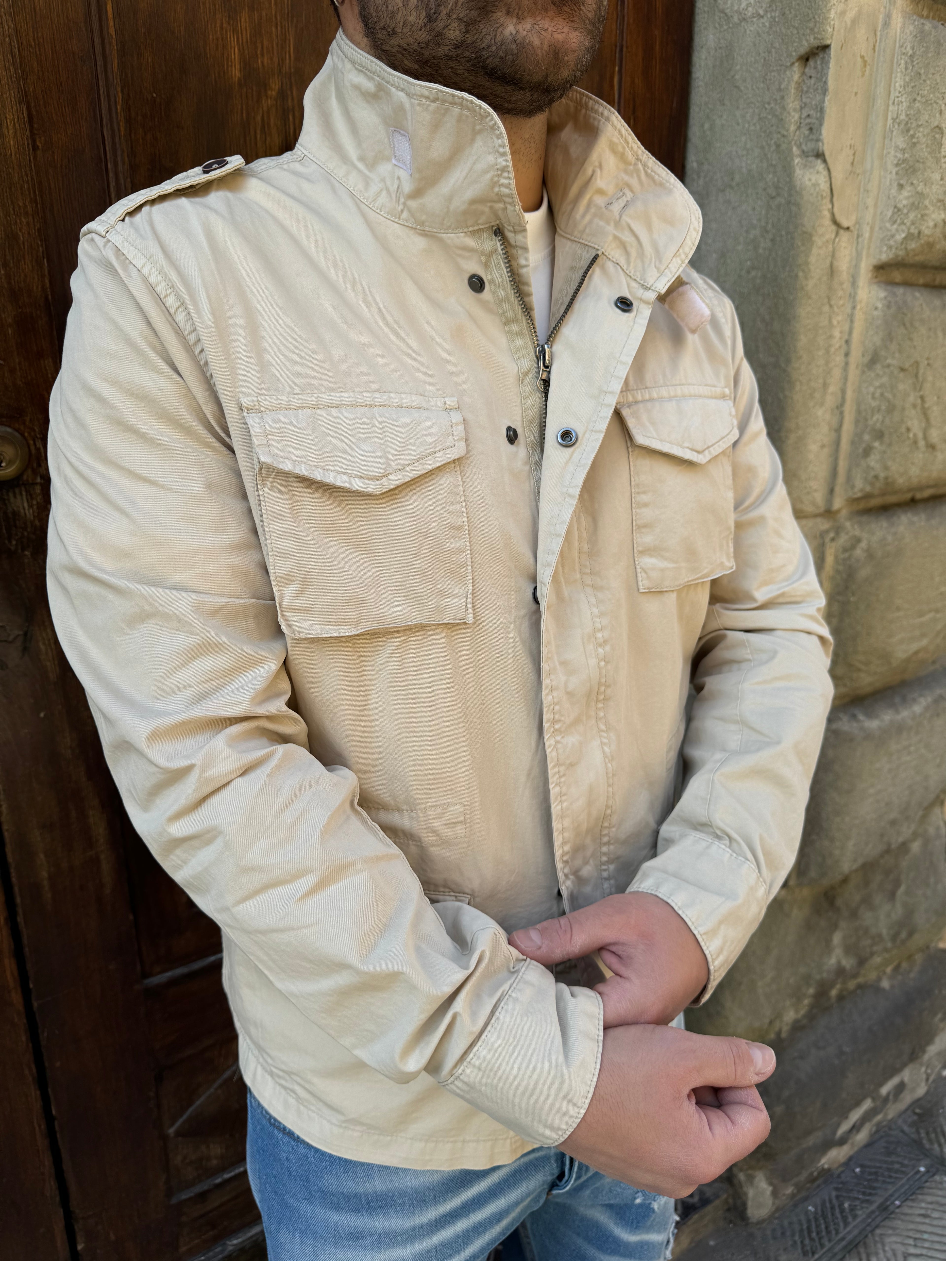 Giacchetto Sahara di TRÈZ color sabbia