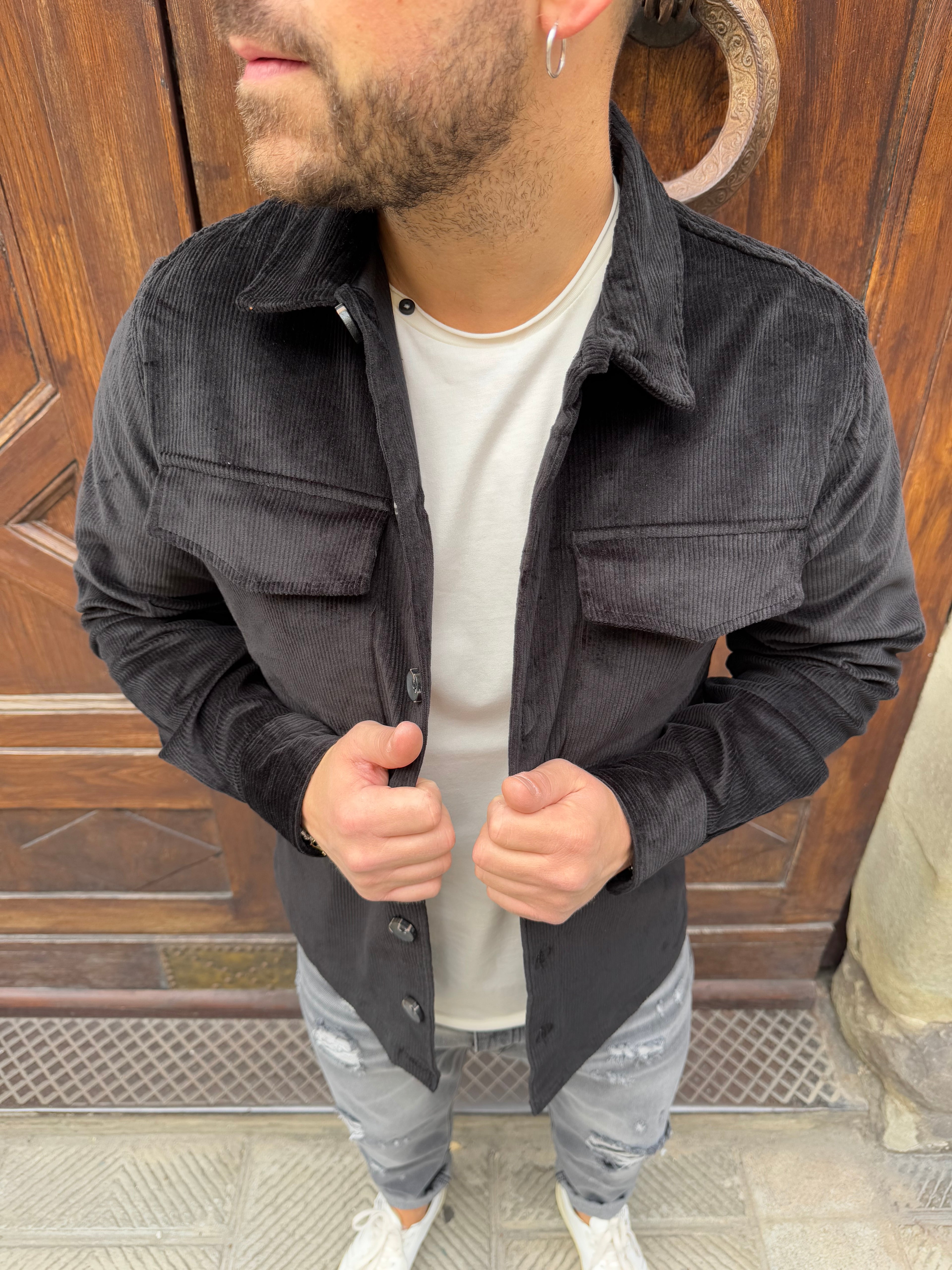 Giacca/camicia OVER di Hamaki-Ho in velluto nera