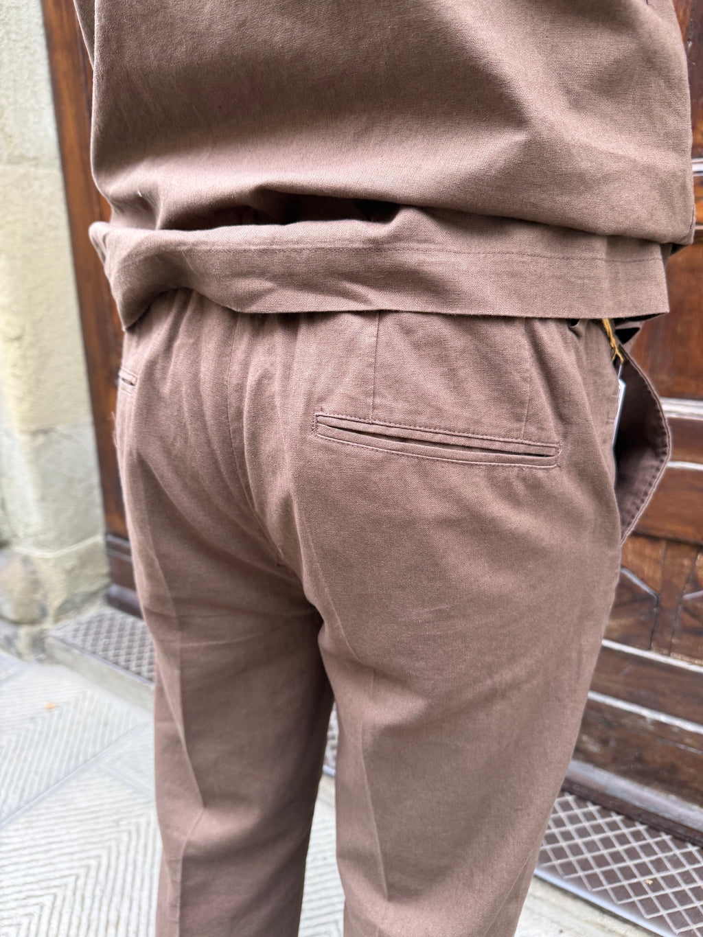 Pantalone coordinato Hamaki-Ho in lino cioccolato