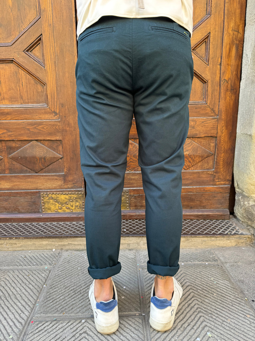 Pantalone Chinos di Trèz blu navy