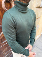 Maglioncino Dolcevita di Telamira verde bosco