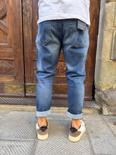 Carica l&#39;immagine nel visualizzatore di Gallery, Jeans William di Hamaki

