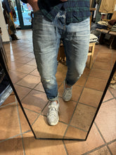 Carica l&#39;immagine nel visualizzatore di Gallery, Jeans Cropped di Warren
