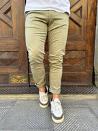 Pantalone chinos di Tiffosi verde