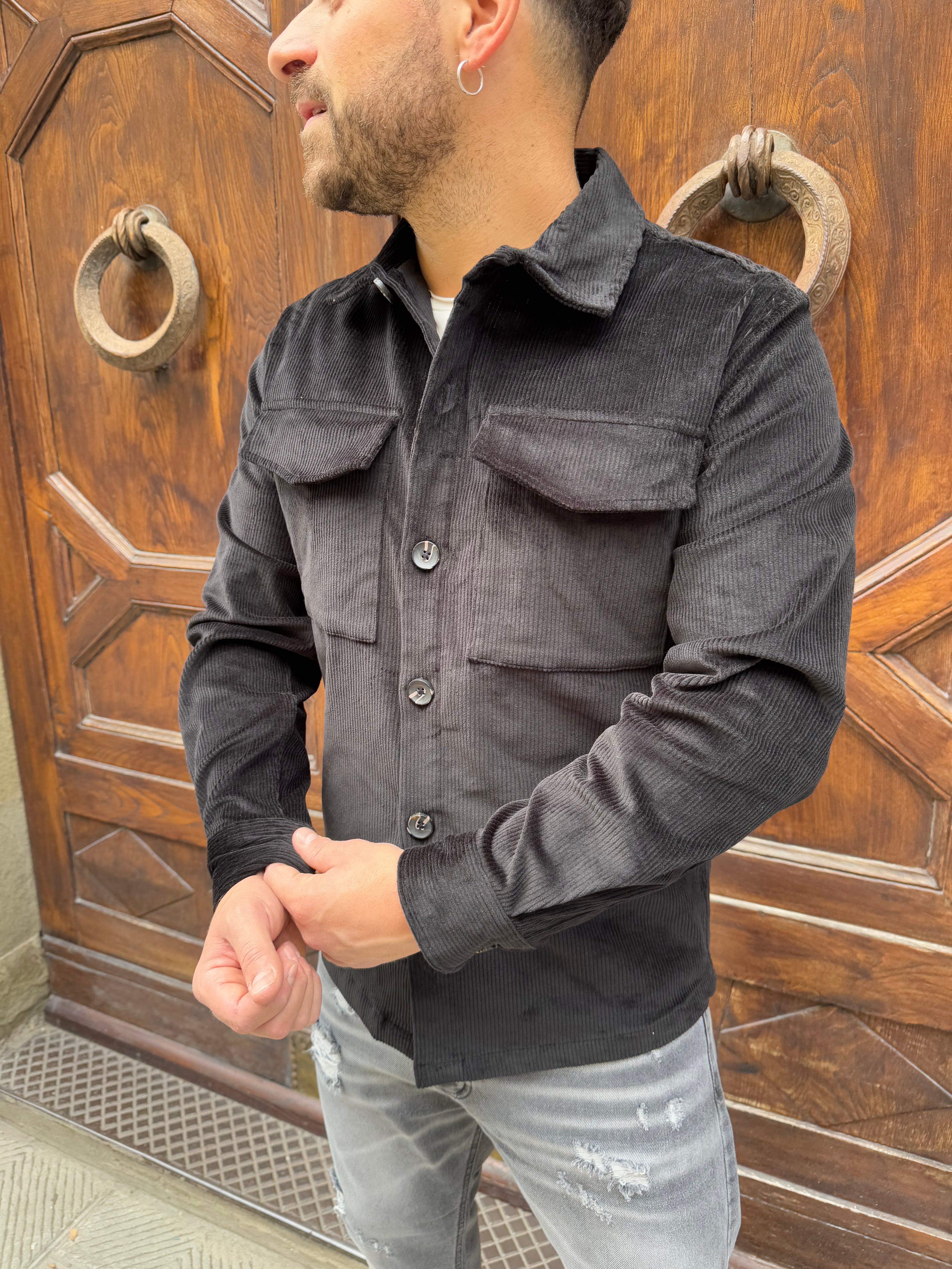 Giacca/camicia OVER di Hamaki-Ho in velluto nera