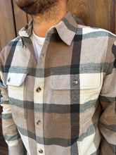 Carica l&#39;immagine nel visualizzatore di Gallery, Camicia a Quadri di Tiffosi
