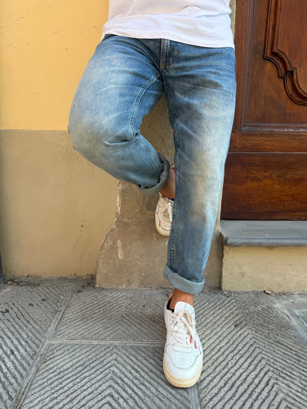 Jeans Seham di Petrol Ind.