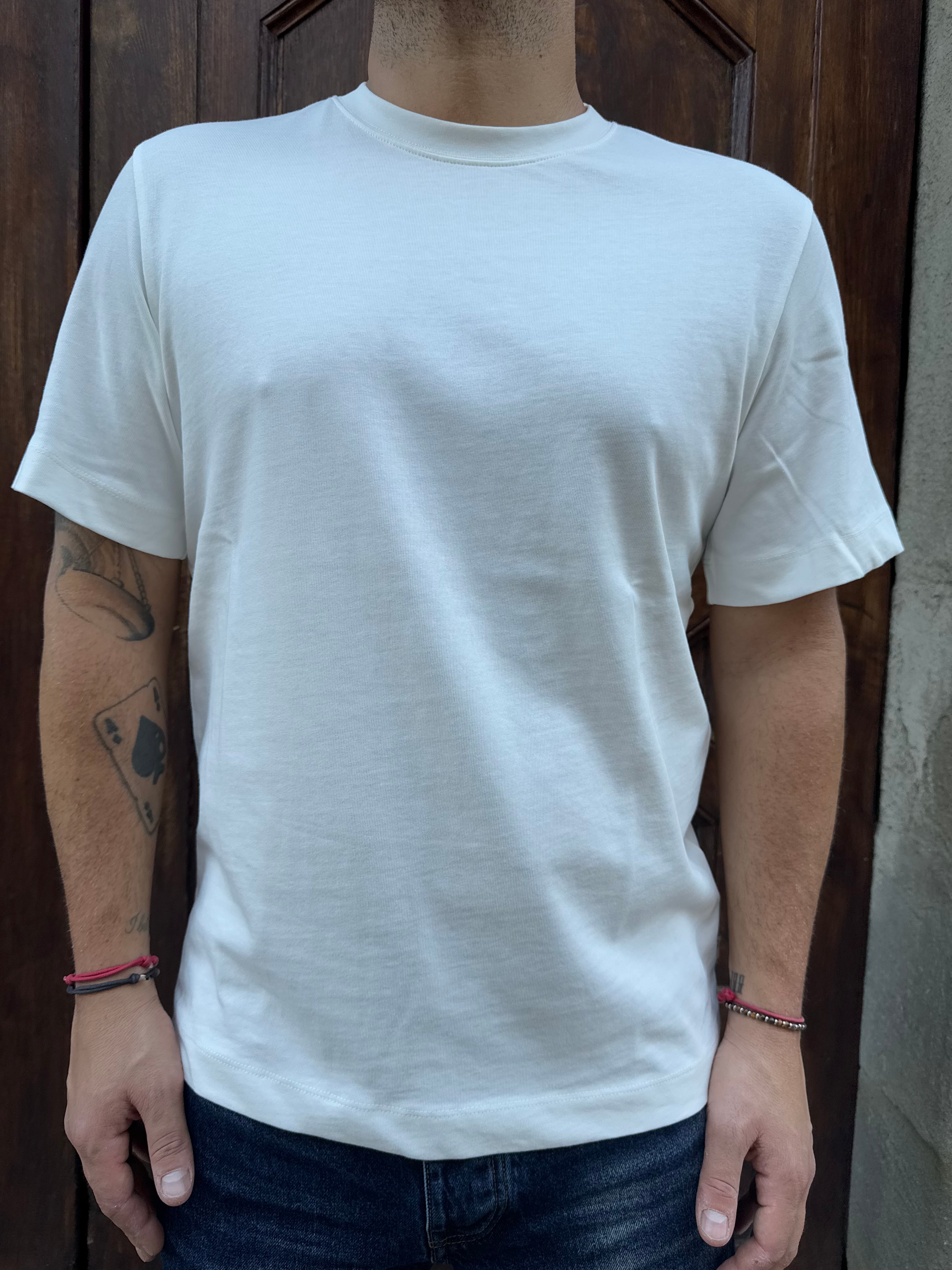 T-shirt Relax di Trèz bianca