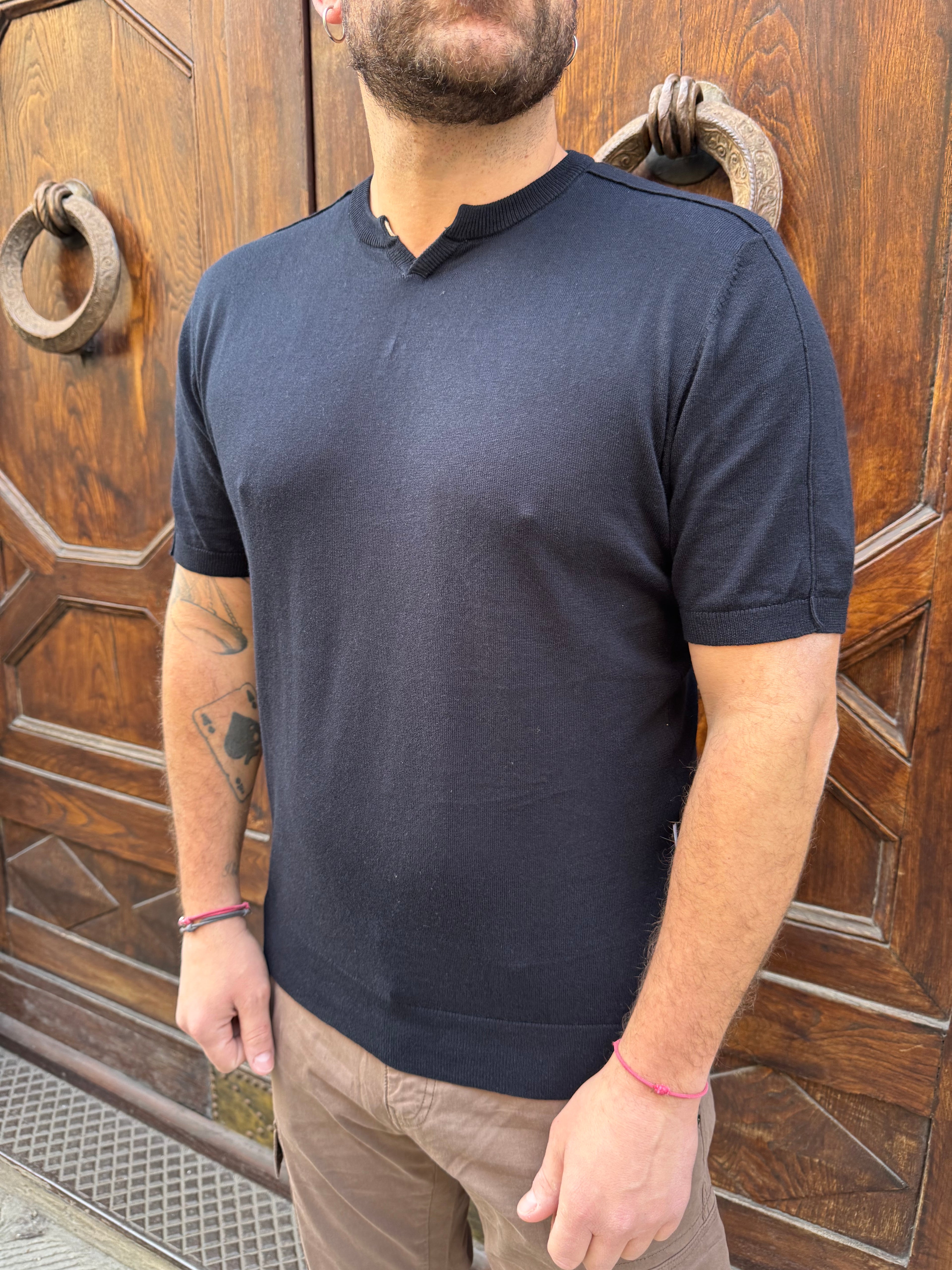 T-Shirt Serafino di Hamaki-Ho