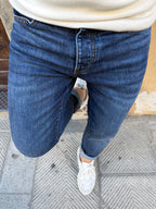 Jeans Steve di Hamaki-Ho