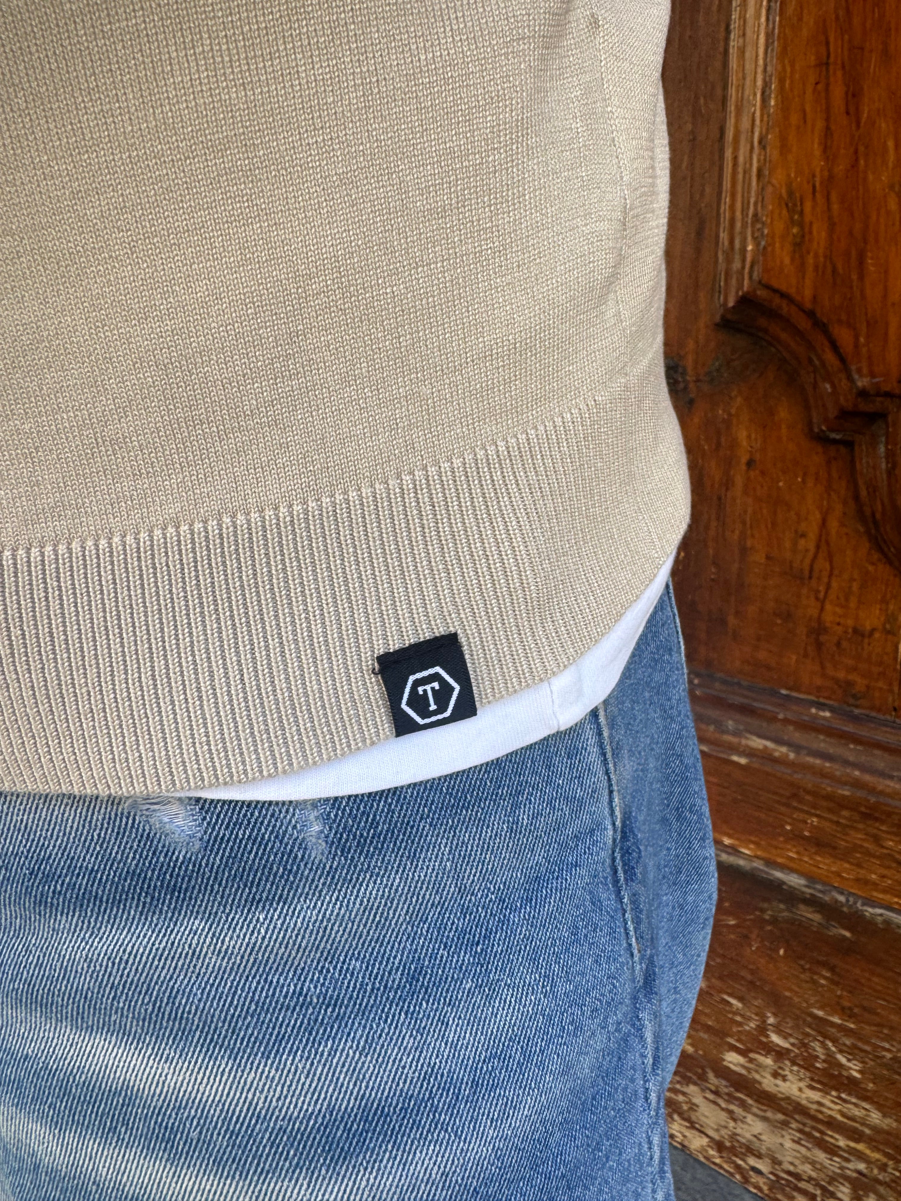 Maglioncino basico di Telamira beige