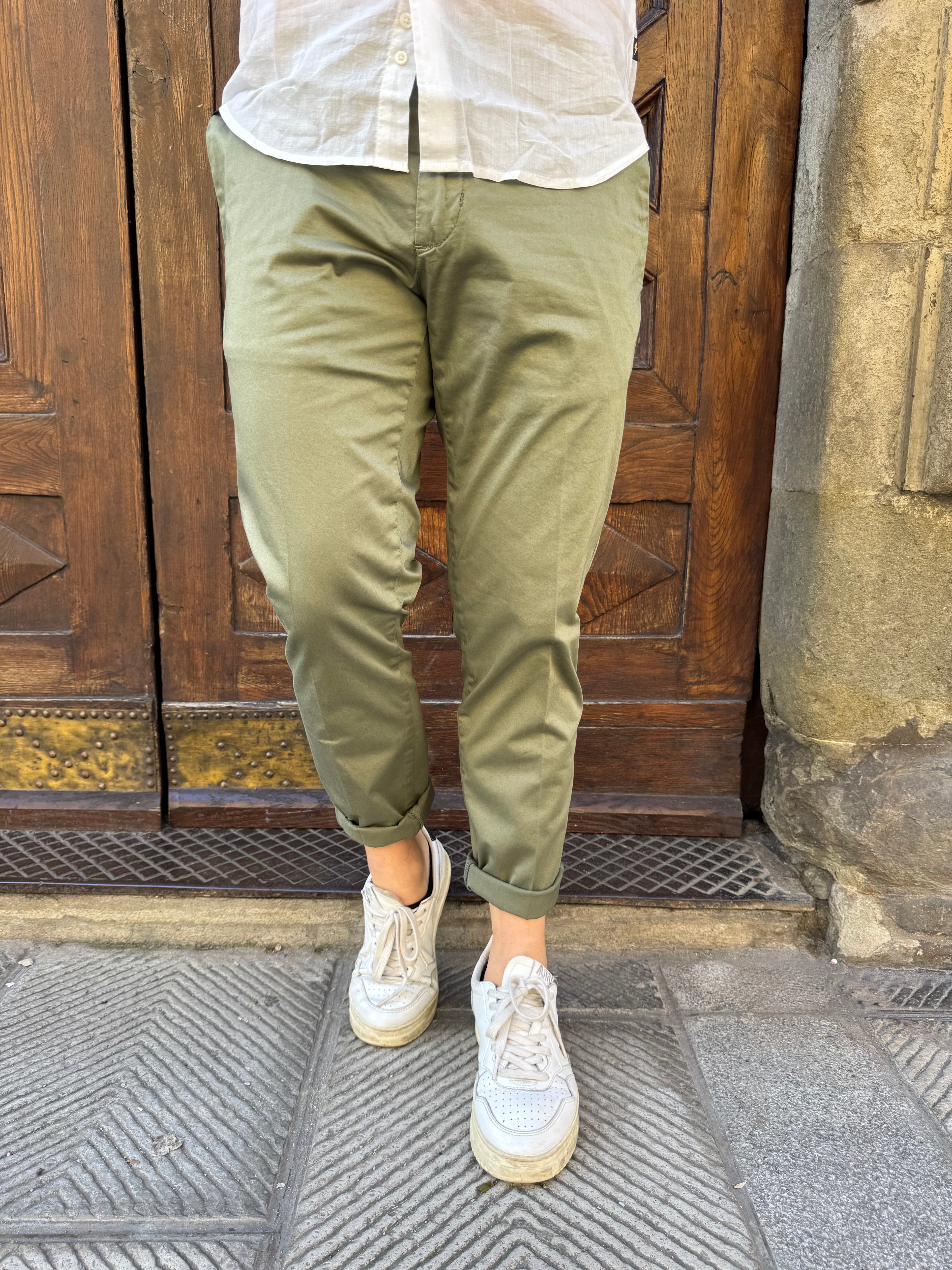 Pantalone Chinos di Telamira verde