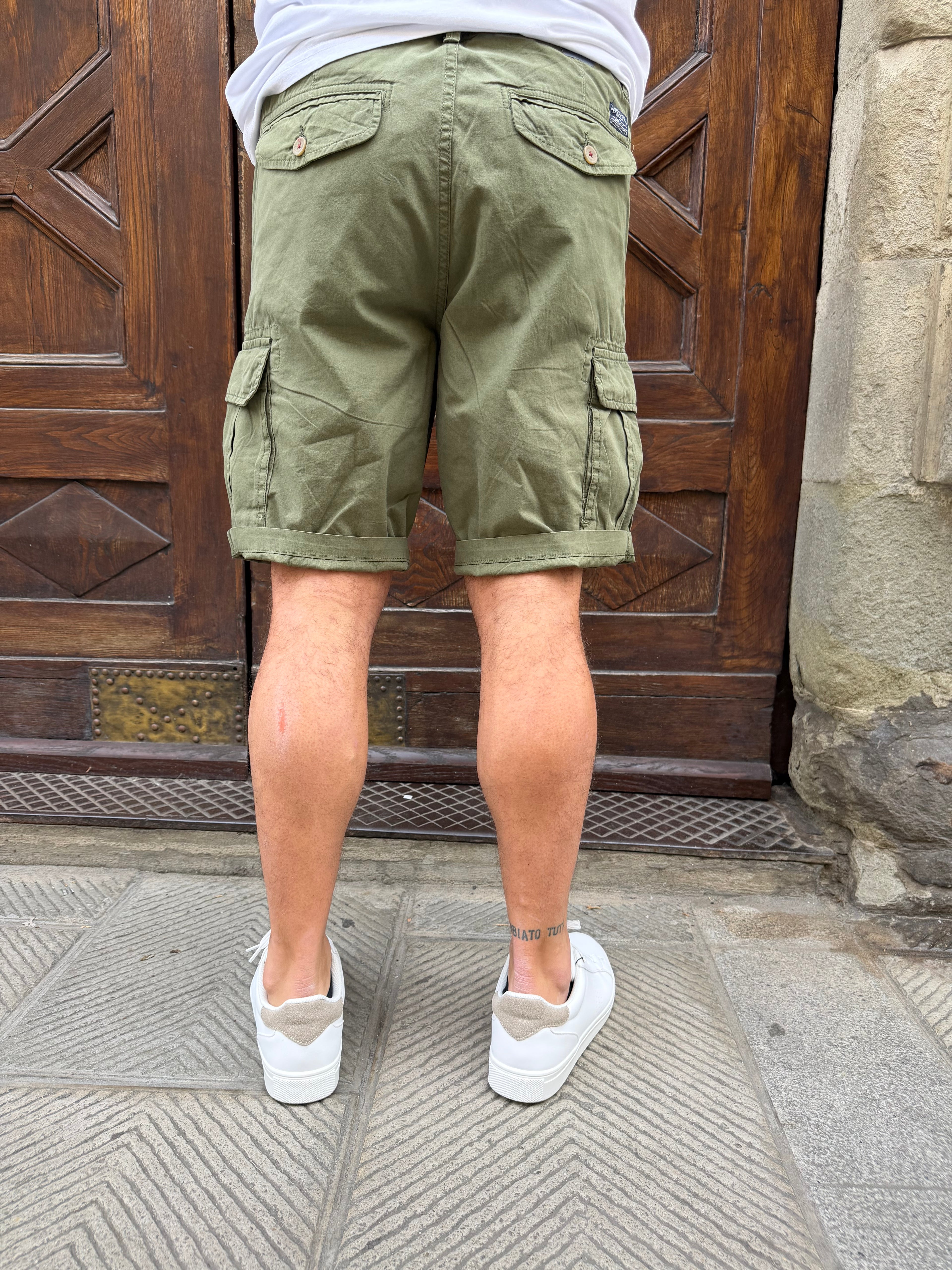 Bermuda cargo di Petrol verde militare