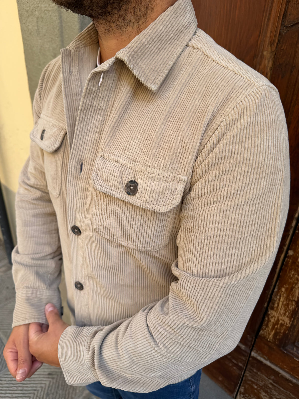 Giacca camicia di Tréz in velluto burro