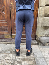 Carica l&#39;immagine nel visualizzatore di Gallery, Pantalone coordinato London di 3.9 blu jeans
