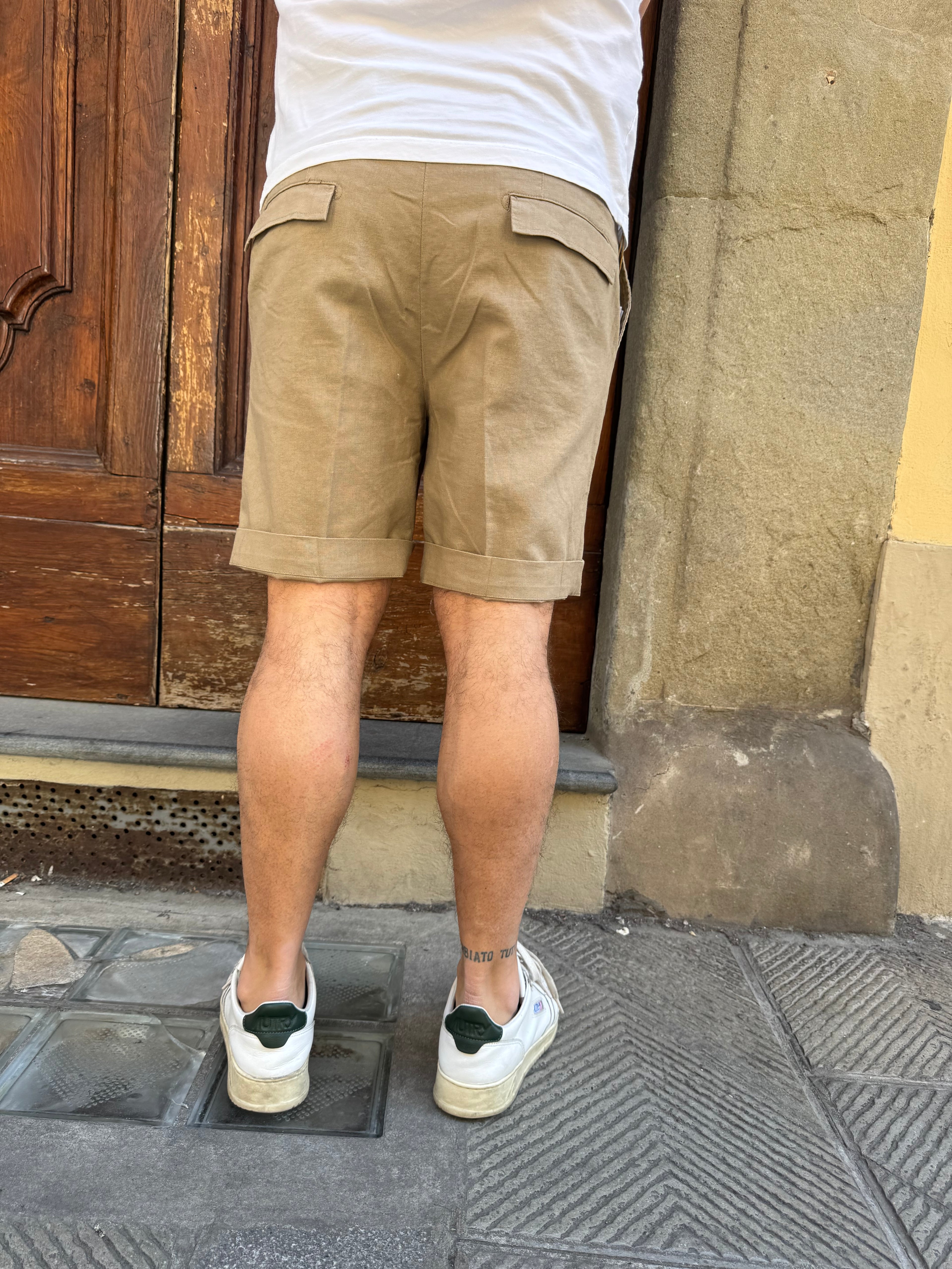 Bermuda in lino di Hamaki-Ho beige