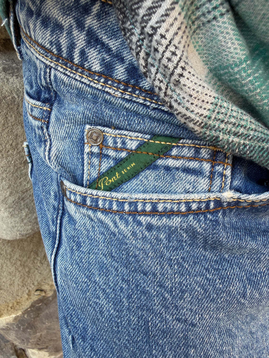 Jeans Yellowstone Cropped di Pont 01 intermedio