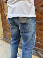 Jeans William di Hamaki