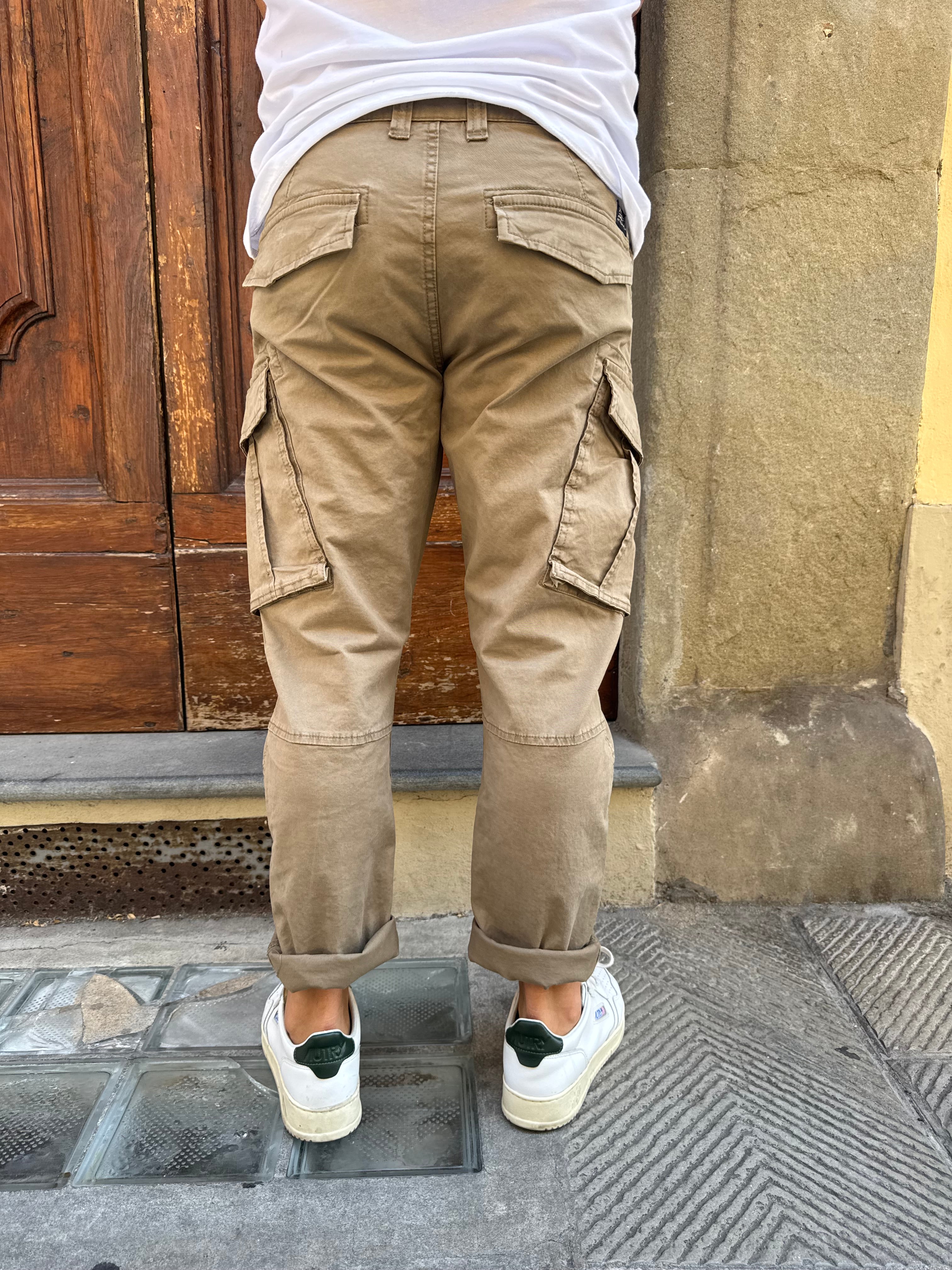 Pantalone Cargo di Petrol fango