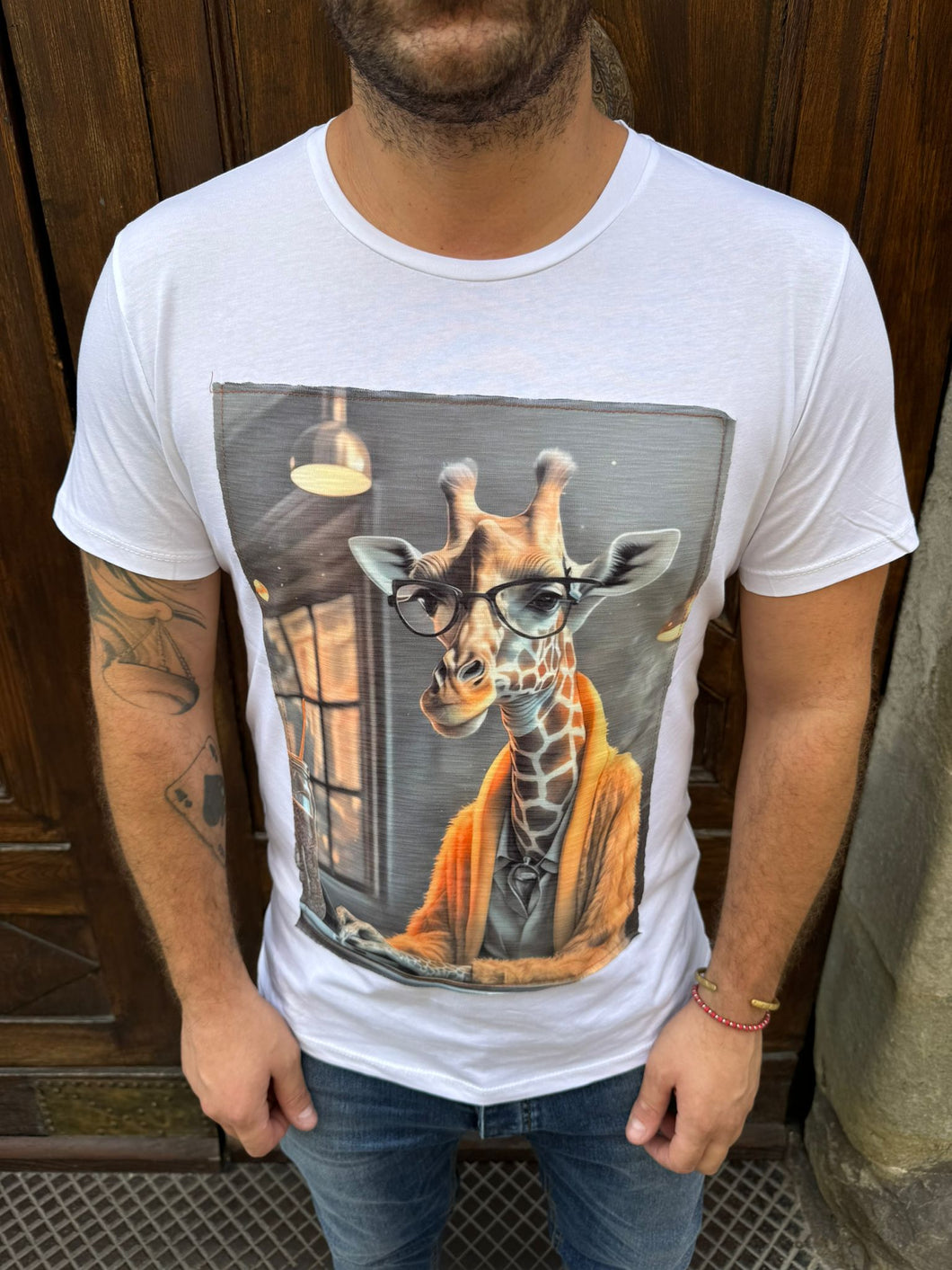 T-shirt Giraffa con gli occhiali