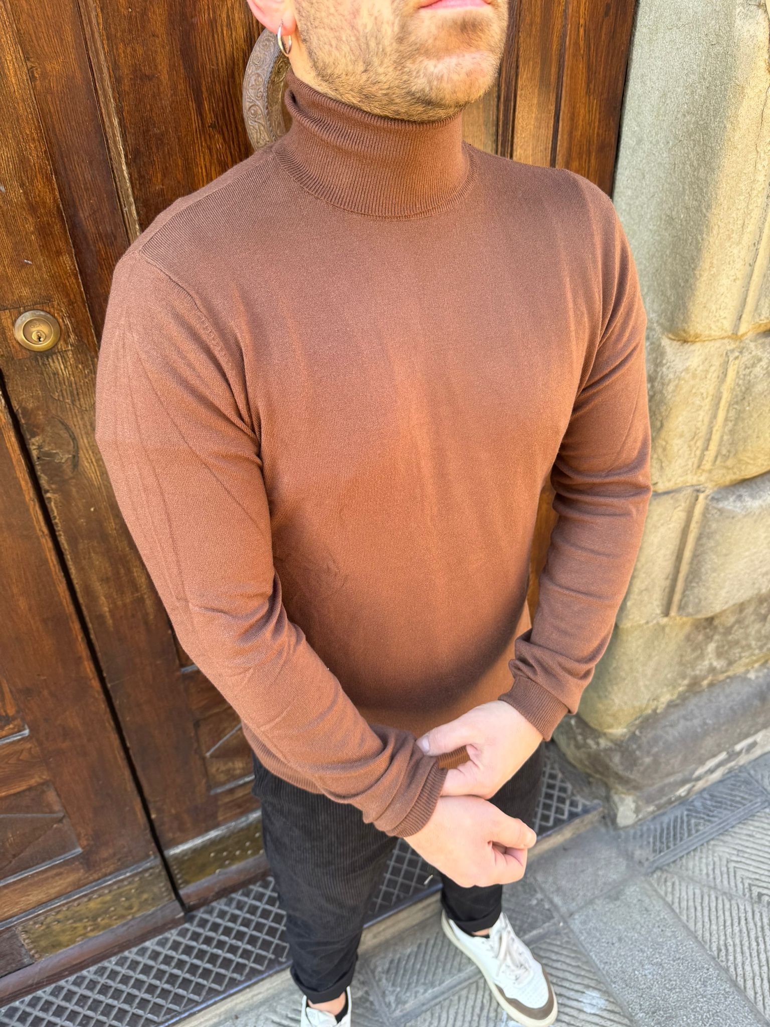 Maglioncino dolcevita Tokyo biscotto