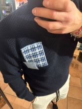 Carica l&#39;immagine nel visualizzatore di Gallery, Maglioncino Patch di Telamira blu
