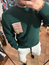 Carica l&#39;immagine nel visualizzatore di Gallery, Maglioncino Patch di Telamira verde
