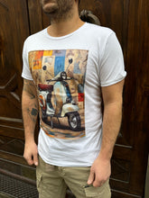 Carica l&#39;immagine nel visualizzatore di Gallery, T-shirt Vespa di 3.9

