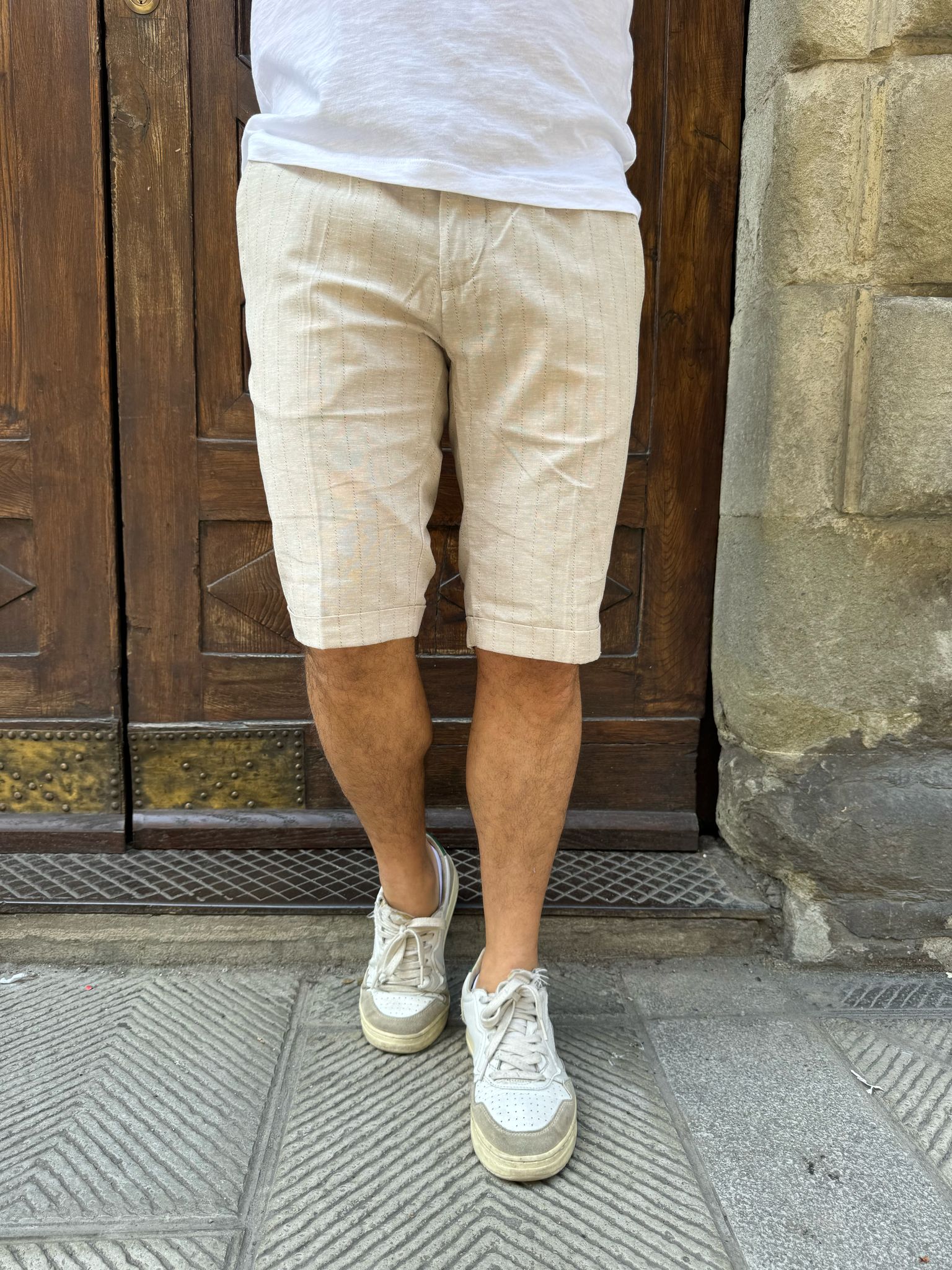 Bermuda Roger di Yes Zee