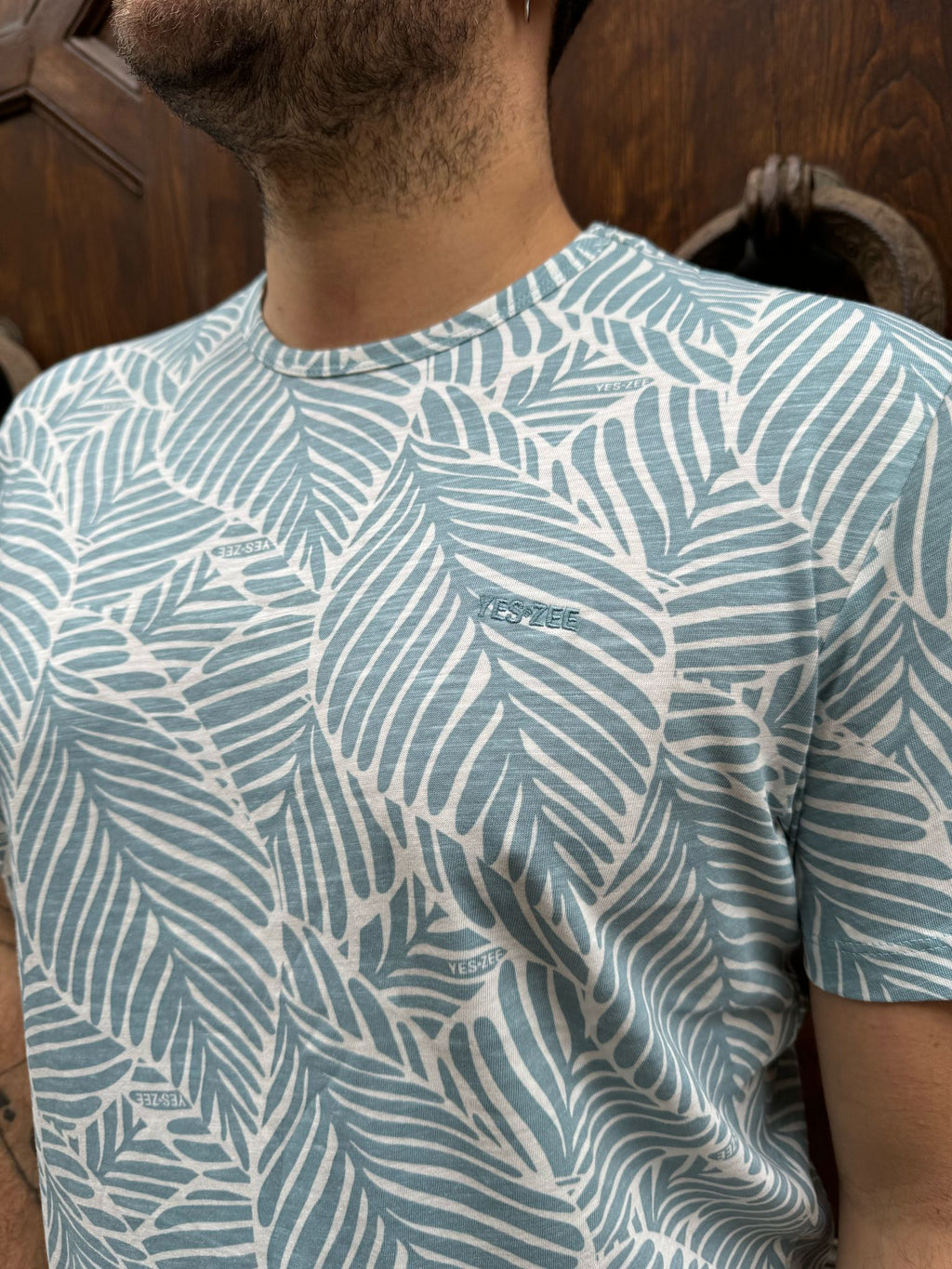 T-shirt Foglia di Yes Zee